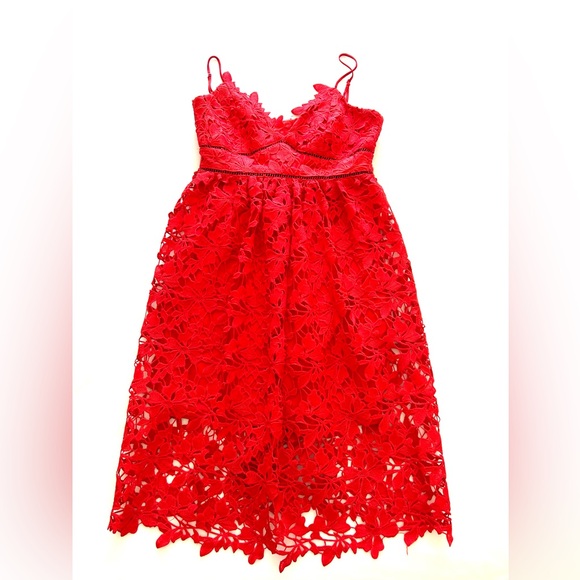 Bardot Sonya Lace Dress in Fire Red - Picture 4 of 13